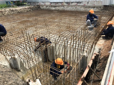 การก่อสร้างรากฐานโรงงาน